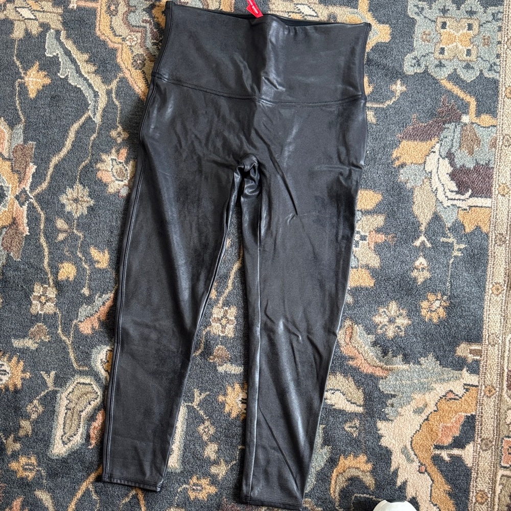 Spanx faux leather leggings sz 1x petite